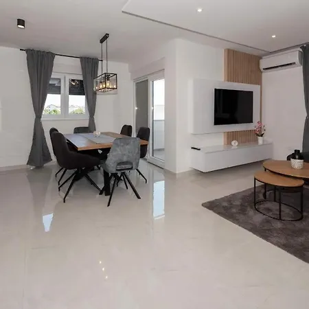 Penthouse Paola- Modern And Luxury Apartment In Zadar Exterior photo