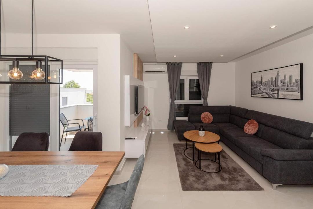 Penthouse Paola- Modern And Luxury In Zadar