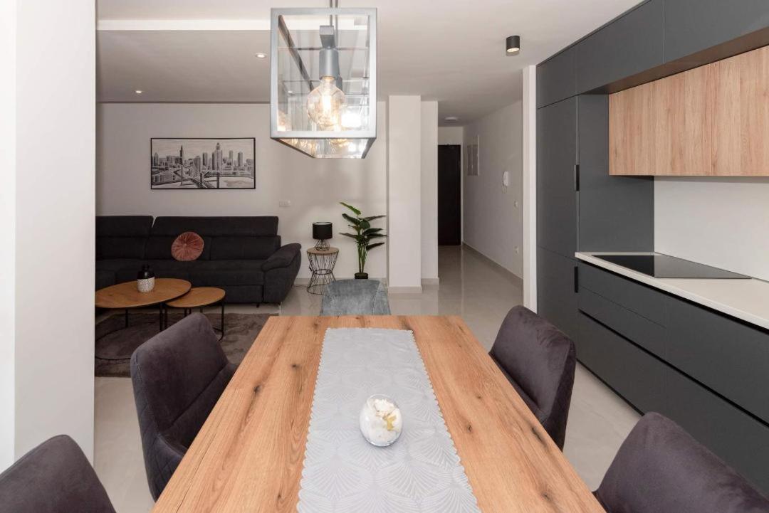 Penthouse Paola- Modern And Luxury In Zadar