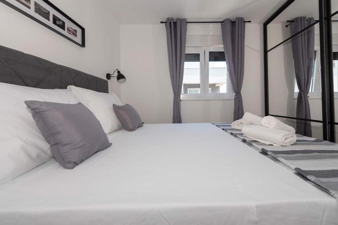 Apartment Penthouse Paola- Modern And Luxury In