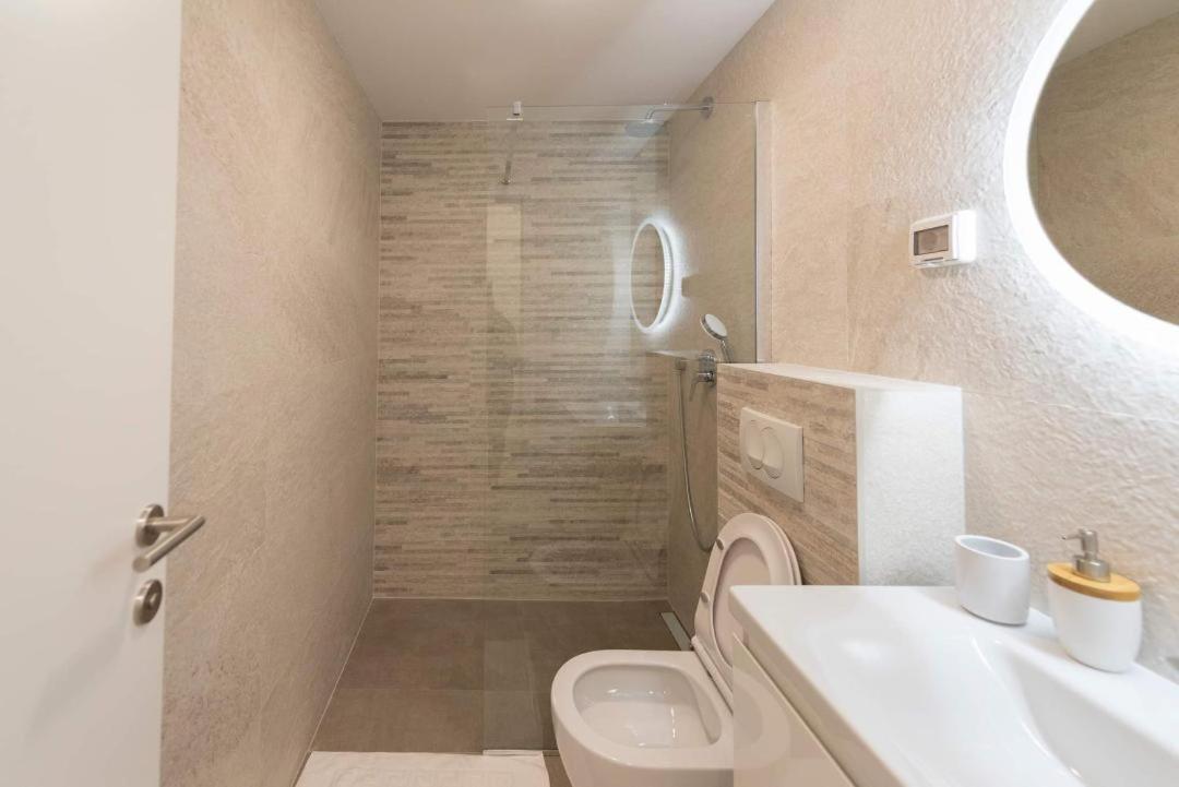 Penthouse Paola- Modern And Luxury In